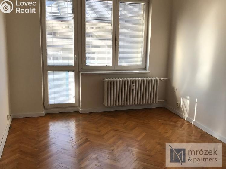 Pronájem bytu 2+1 Český Těšín, Pražská 1378/3 č. 7