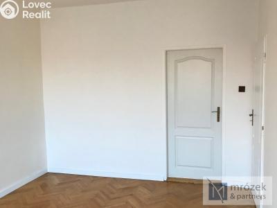 Pronájem bytu 2+1 Český Těšín, Pražská č. 5