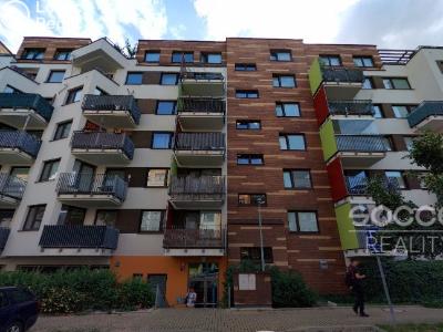 Pronájem garážového stání Praha, Zakšínská č. 5