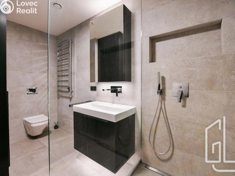 Pronájem bytu 3+KK Praha, Petržílkova 2835/1 č. 8