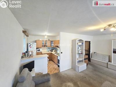 Продажа квартиры 3+1 Benešov, Pražského povstání č. 2