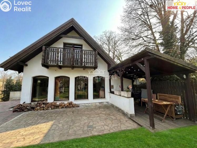 Prodej rodinného domu Hradištko, Velká Podkova č. 1