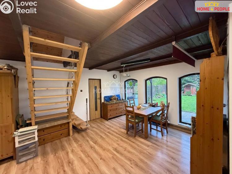 Prodej rodinného domu Hradištko, Velká Podkova č. 5