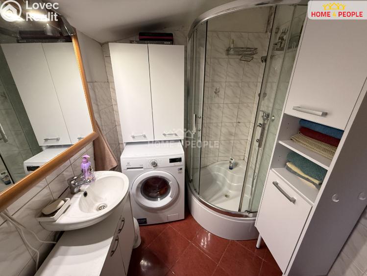 Prodej rodinného domu Hradištko, Velká Podkova č. 24