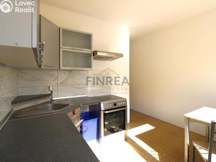 Prodej bytu 2+1 Klášterec nad Ohří, Družstevní č. 9