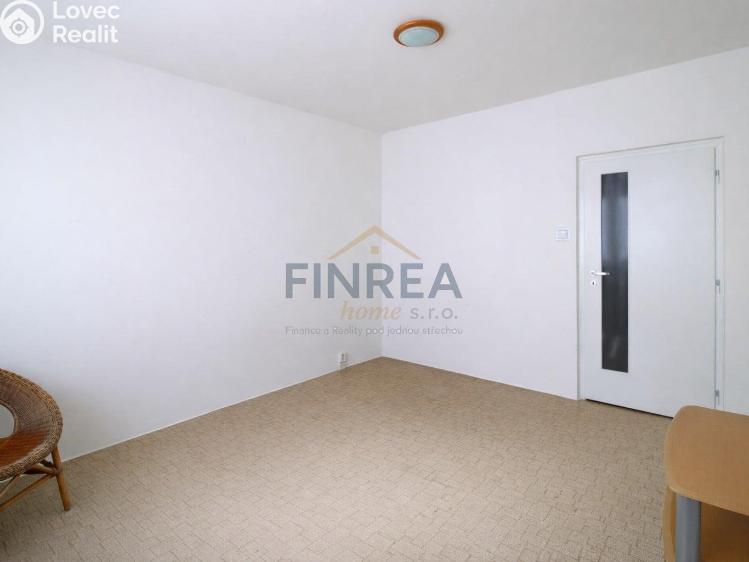 Prodej bytu 2+1 Klášterec nad Ohří, Družstevní č. 14