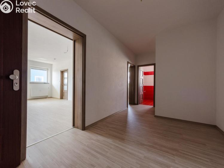 Prodej bytu 3+KK Chýnov, Slunečný vrch č. 9