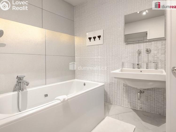 Продажа семейного дома Lovečkovice č. 12