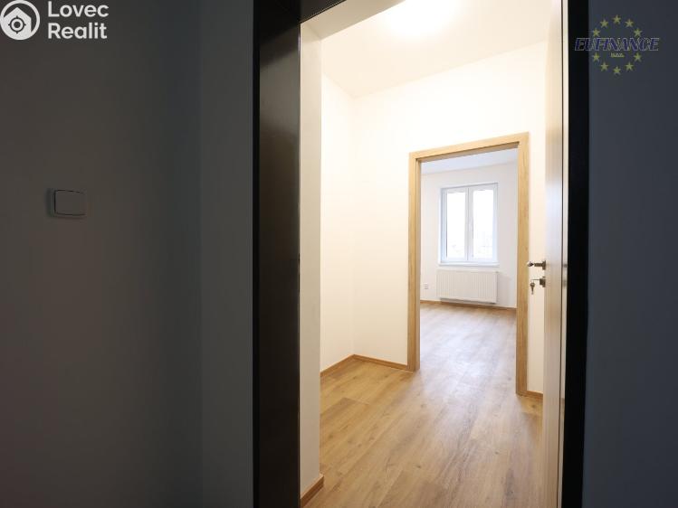 Pronájem bytu 2+KK Kladno, Jana Palacha 1620 č. 5