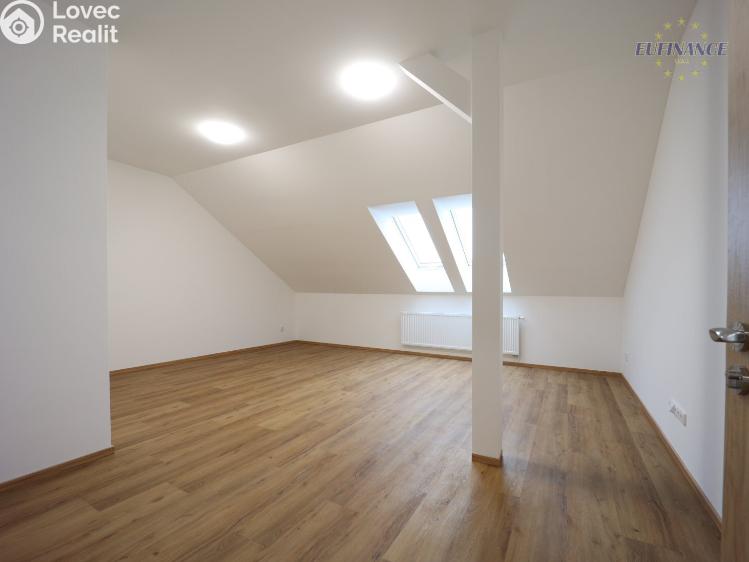 Pronájem bytu 2+KK Kladno, Jana Palacha 1620 č. 16