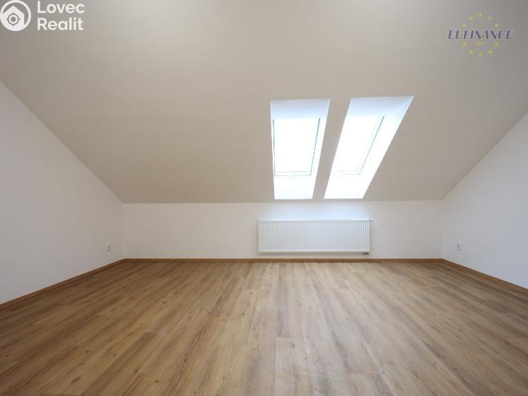 Pronájem bytu 2+KK Kladno, Jana Palacha 1620 č. 17