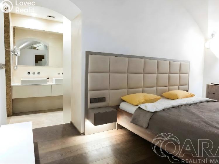 Prodej bytu 2+1 Praha, Soukenická 1529/26 č. 2