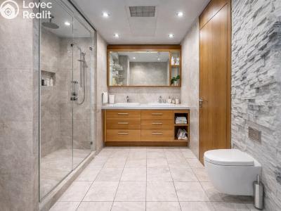 Продаж квартири 4+KK Praha, Vltavská č. 20
