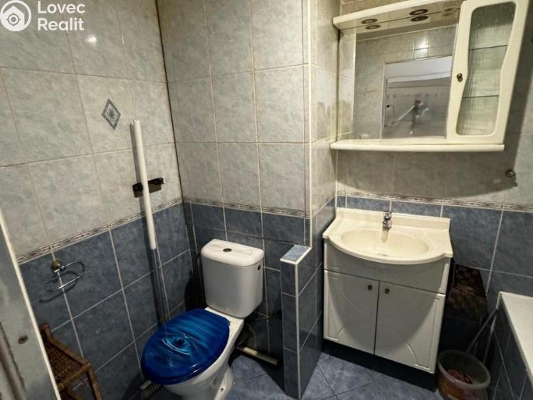 Prodej bytu 2+1 Chomutov, Dřínovská 4741 č. 6