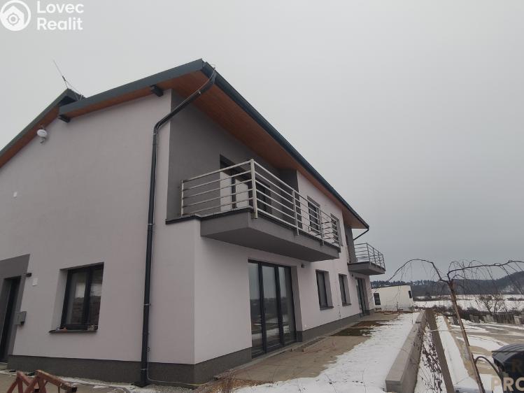 Rent office space Kralice nad Oslavou č. 8