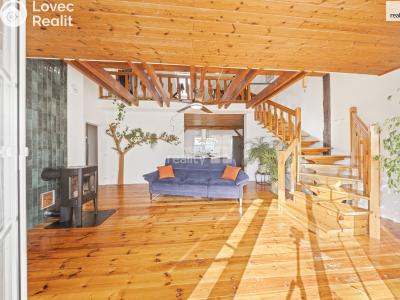 Продажа квартиры 6 и больше České Budějovice, Matice školské č. 14