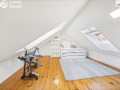 Продажа квартиры 6 и больше České Budějovice, Matice školské č. 23