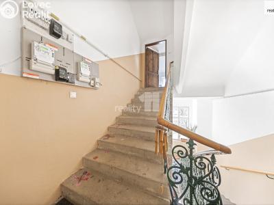 Продажа квартиры 6 и больше České Budějovice, Matice školské č. 27