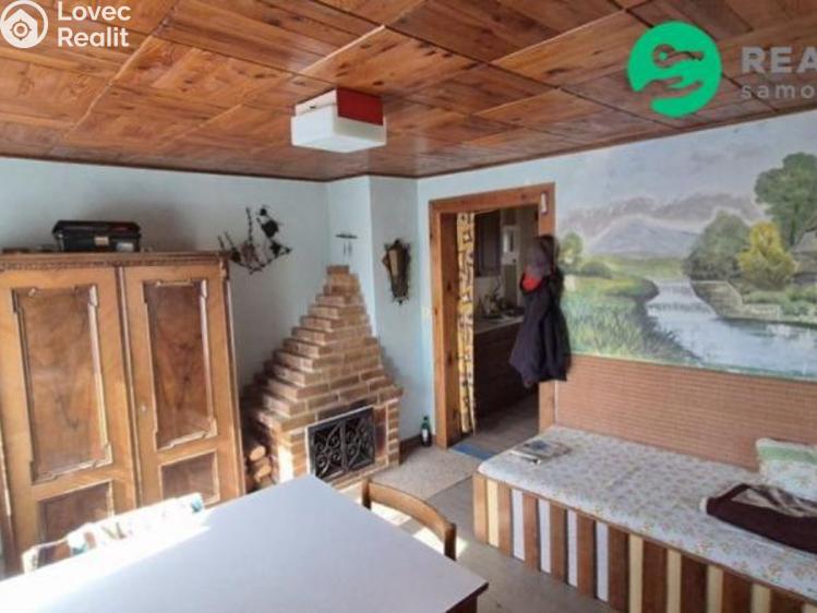 Sale hut Boršov, 1 č. 3