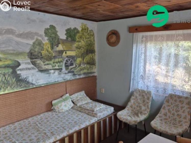 Sale hut Boršov, 1 č. 4