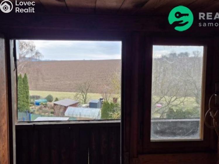 Sale hut Boršov, 1 č. 9