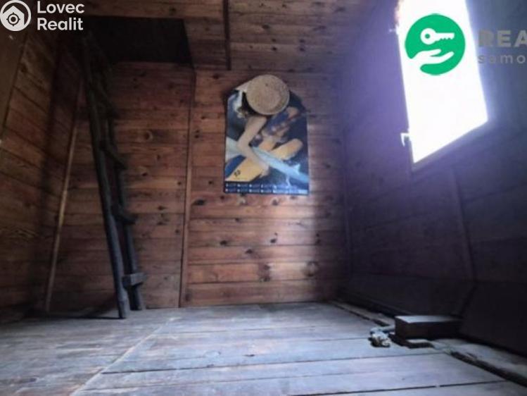 Sale hut Boršov, 1 č. 11