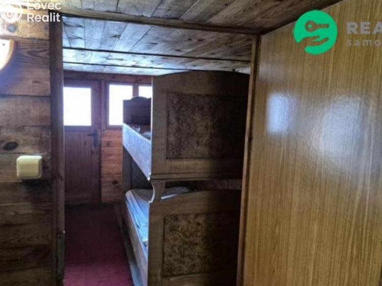 Sale hut Boršov, 1 č. 13