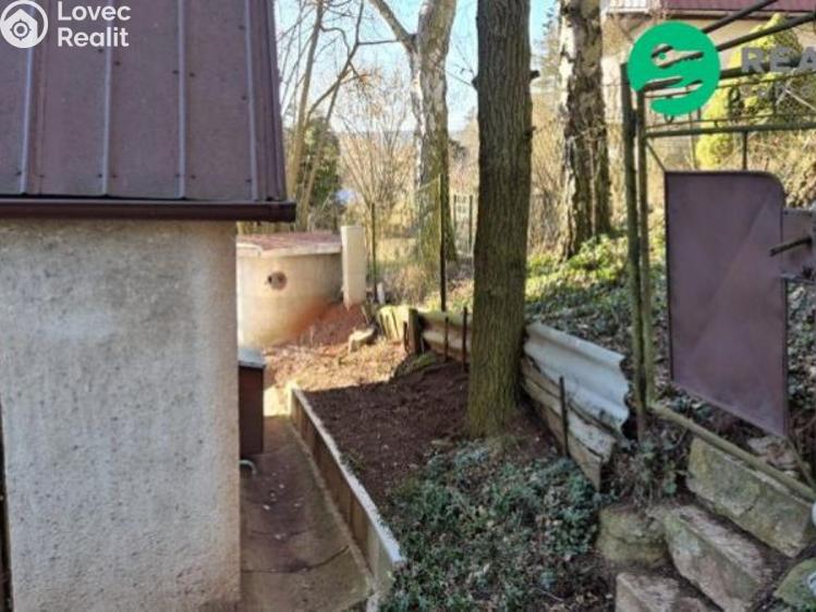 Sale hut Boršov, 1 č. 22