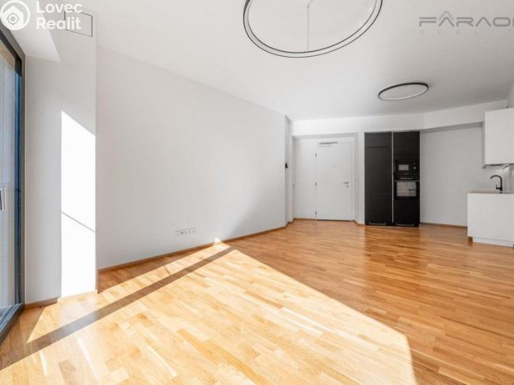 Оренда квартири 2+KK Praha, Kmochova č. 1