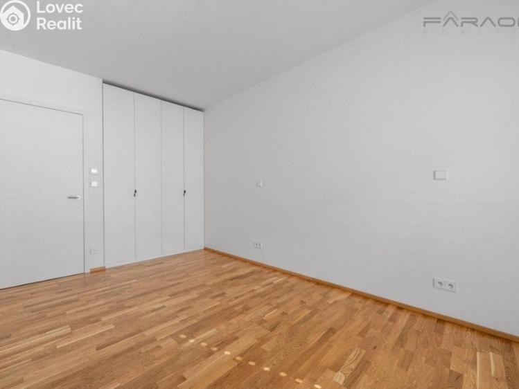 Оренда квартири 2+KK Praha, Kmochova č. 5