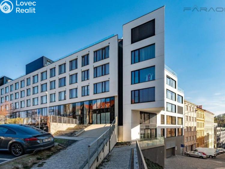 Оренда квартири 2+KK Praha, Kmochova č. 12