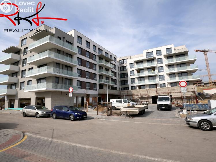 Sale apartment 2+KK Praha, Thomasova č. 4