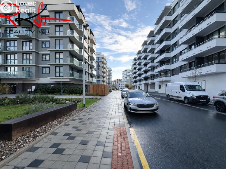 Prodej bytu 2+KK Praha, Thomasova č. 6