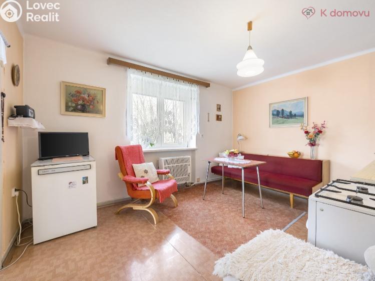 Prodej bytu 2+1 Ostrava, Žoluděvova 1813/9 č. 13