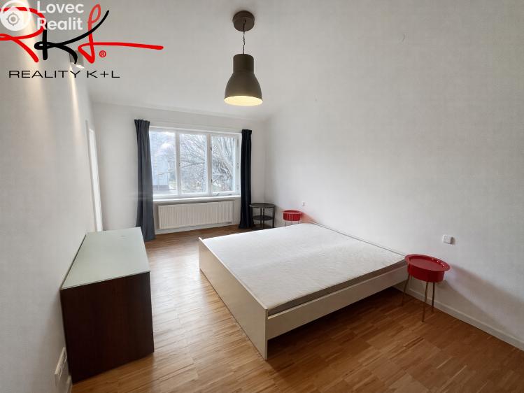 Pronájem rodinného domu Praha, Kamýcká č. 12