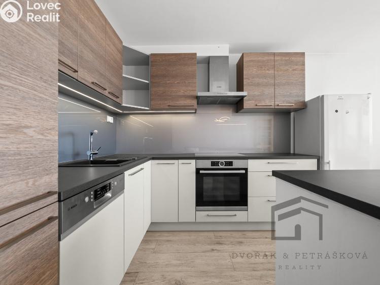 Продажа квартиры 3+KK Praha, Přecechtělova 2239/3 č. 4