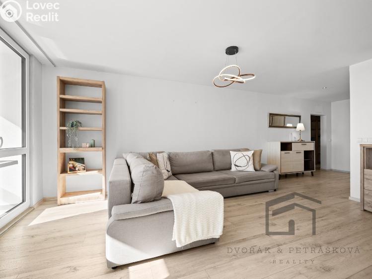 Продажа квартиры 3+KK Praha, Přecechtělova 2239/3 č. 8