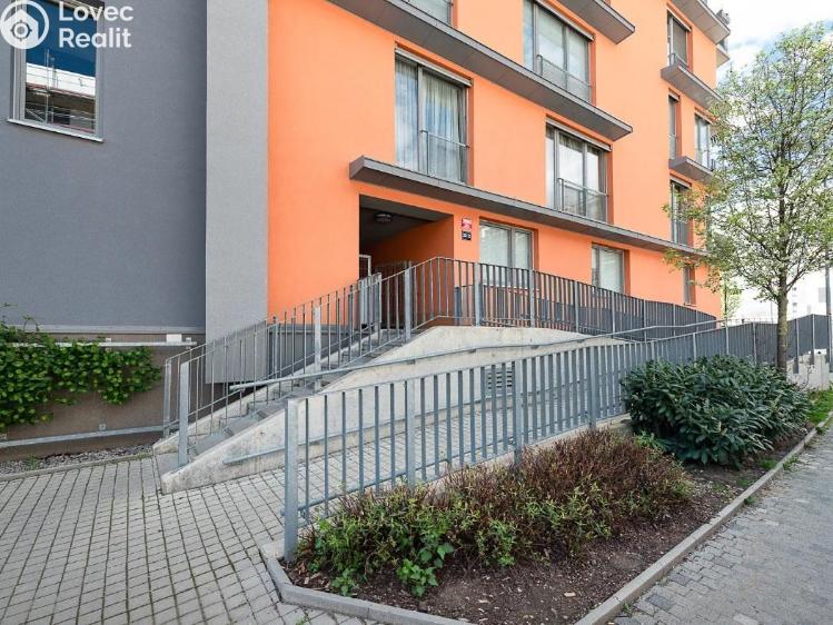 Prodej bytu 1+KK Praha, Olgy Havlové č. 18