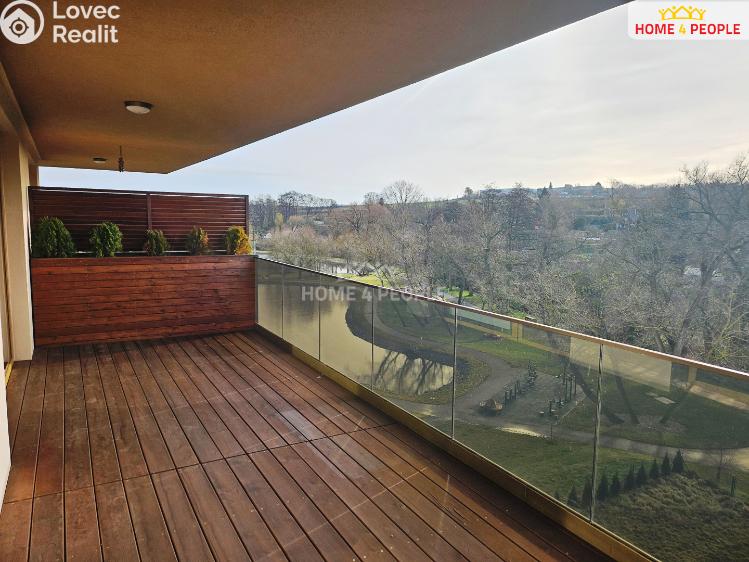 Rent apartment 2+KK Slaný, Lázeňská č. 2