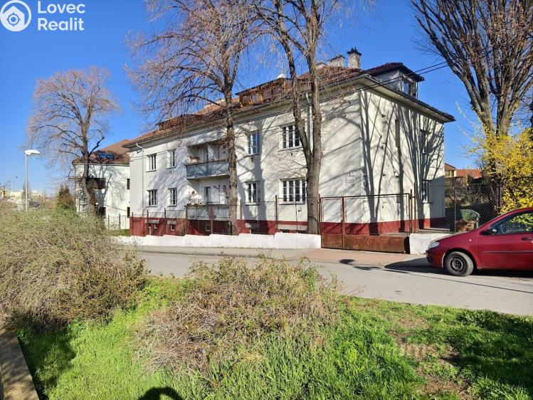 Prodej bytu 3+1 Vyškov, Fučíkova č. 2