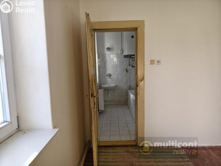 Prodej bytu 3+1 Vyškov, Fučíkova č. 21