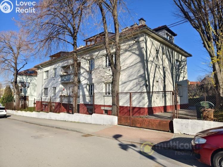 Prodej bytu 3+1 Vyškov, Fučíkova č. 26