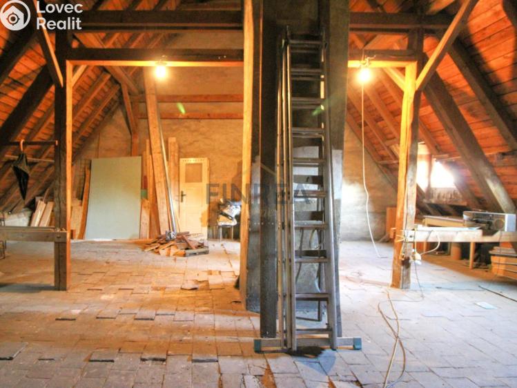 Prodej atypického bytu Litvínov, S. K. Neumanna 1090 č. 13