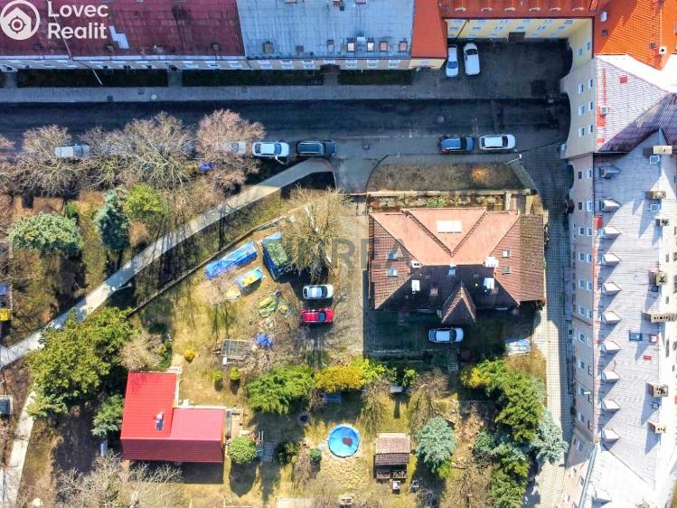 Prodej atypického bytu Litvínov, S. K. Neumanna 1090 č. 20