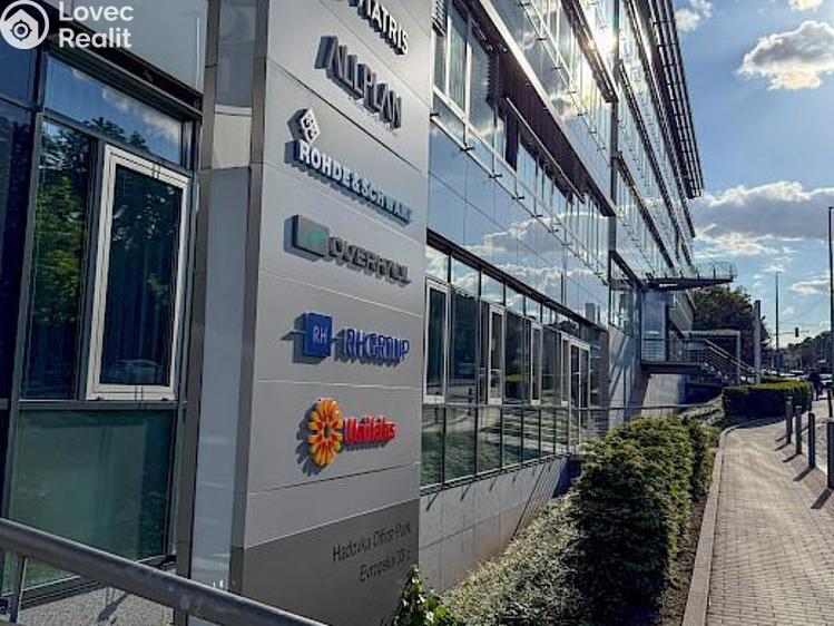 Pronájem obchodního prostoru Praha, Evropská č. 4