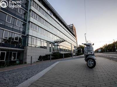 Pronájem obchodního prostoru Praha, Evropská č. 5