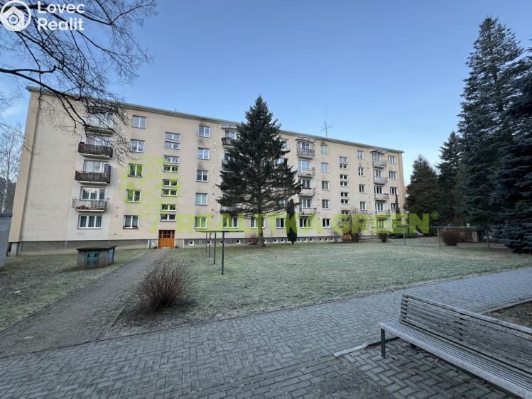 Rent apartment 2+1 Vsetín, Luh 1809 č. 15