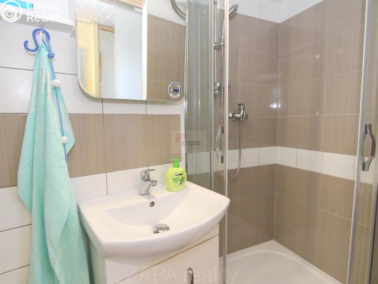 Pronájem bytu 1+KK Praha, Severní IV 1414/14 č. 7