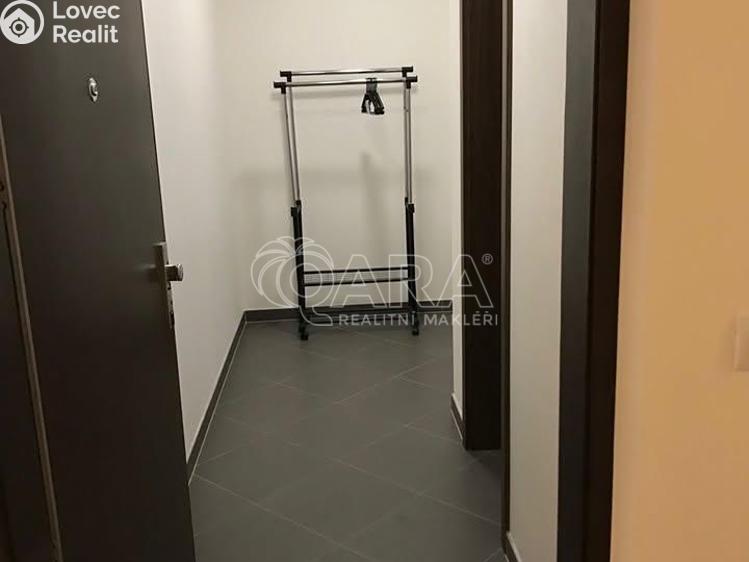 Pronájem bytu 2+KK Praha, Toufarova 2952/3 č. 10