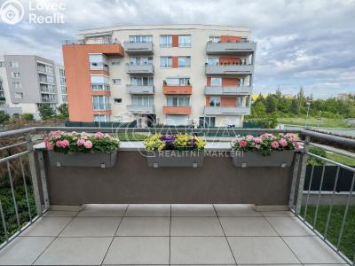 Pronájem bytu 2+KK Praha, Toufarova č. 3